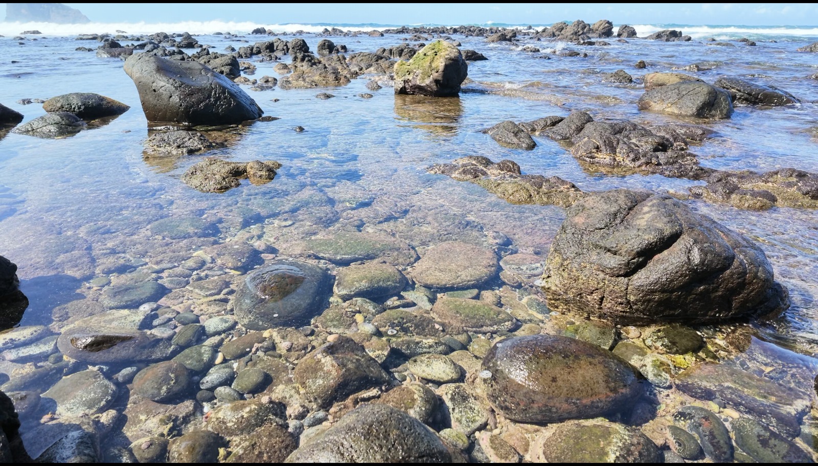 Air Pantai Sekargadung